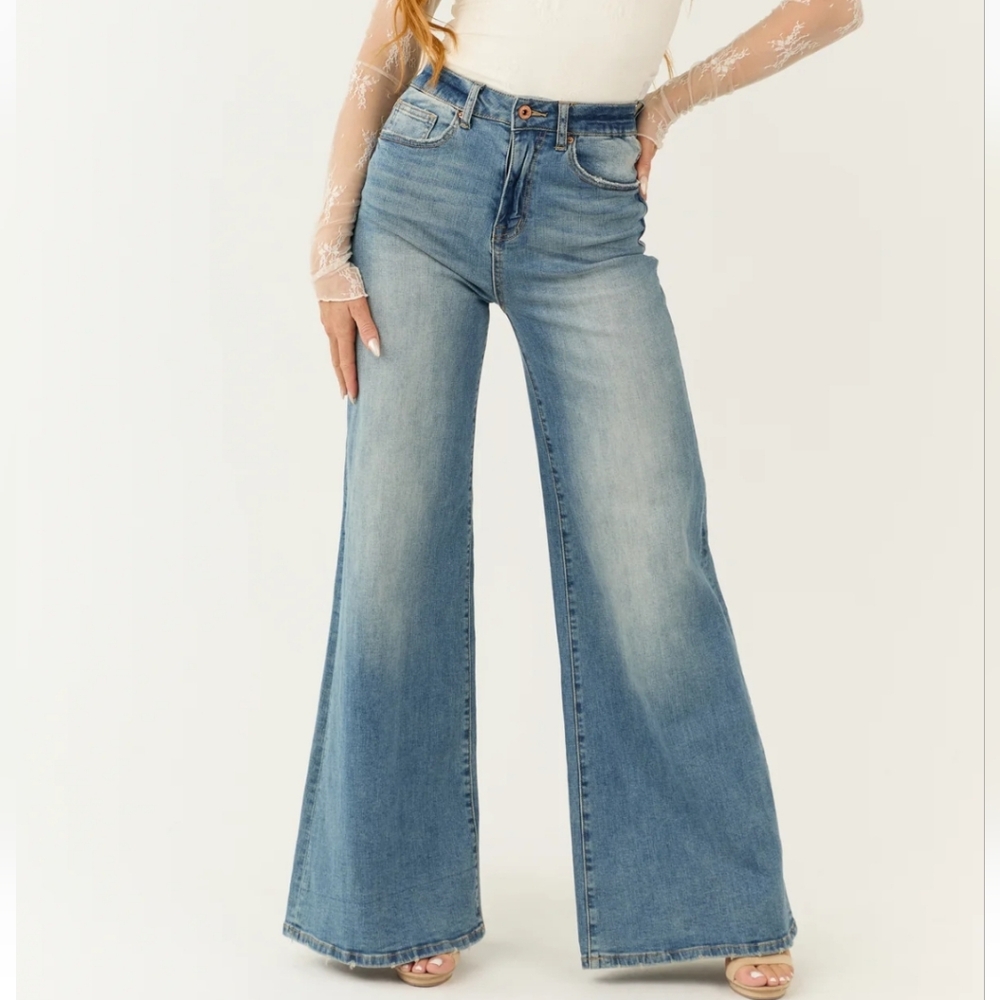 Super Cute Flares!!!